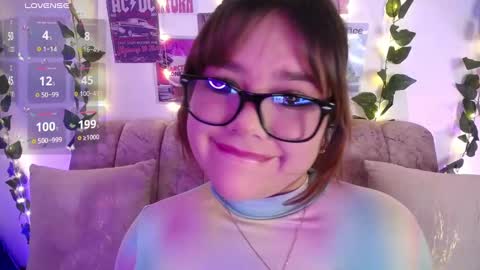 Snapshot of chaarlotte_1 chatting on September 2025 07:17:02 PM charlotte online show from September 2025 07:17:02 PM