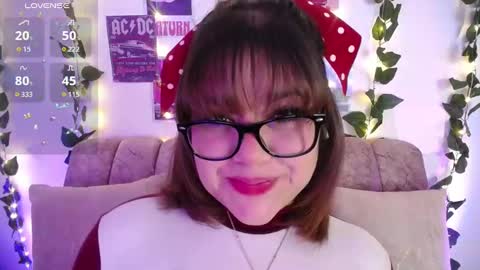 Snapshot of chaarlotte_1 chatting on September 2025 03:39:02 PM charlotte online show from September 2025 03:39:02 PM