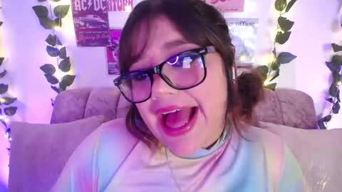 Snapshot of chaarlotte_1 chatting on October 2025 04:46:01 PM charlotte online show from October 2025 04:46:01 PM