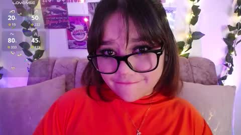 Snapshot of chaarlotte_1 chatting on October 2025 06:32:01 PM charlotte online show from October 2025 06:32:01 PM