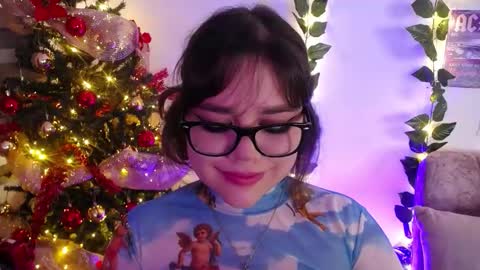 charlotte online show from December 2025 06:03:02 PM