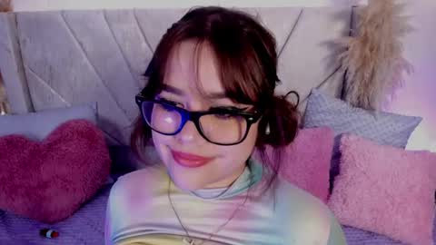 Snapshot of chaarlotte_1 chatting on June 2026 12:32:01 PM charlotte online show from June 2026 12:32:01 PM
