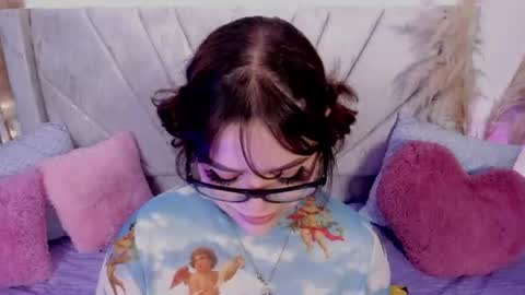 Snapshot of chaarlotte_1 chatting on June 2026 05:10:02 PM charlotte online show from June 2026 05:10:02 PM