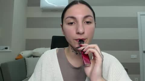Kate online show from December 2024 09:51:02 AM