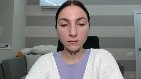 Kate online show from December 2024 06:43:01 AM