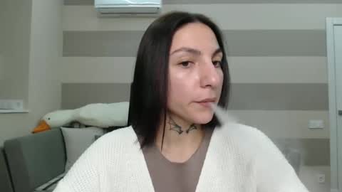 Kate online show from December 2024 09:56:01 AM