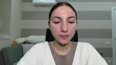 Kate online show from December 2024 06:03:02 AM