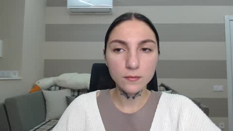 Kate online show from January 2025 07:03:01 AM