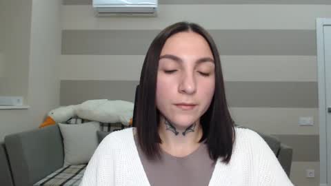 Kate online show from January 2025 02:03:02 PM
