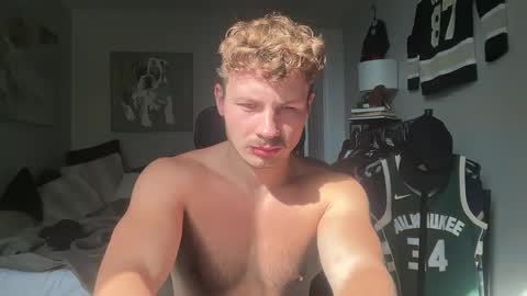 Snapshot of chadtitan chatting on September 2025 02:38:02 PM ChadTitan online show from September 2025 02:38:02 PM