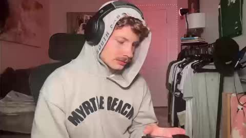 ChadTitan online show from October 2025 02:27:01 PM