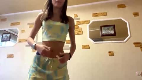 Luna online show from April 2026 01:41:01 PM