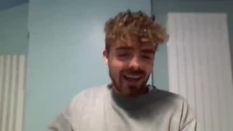 Snapshot of chambrss chatting on October 2025 03:45:02 AM chambrss online show from October 2025 03:45:02 AM