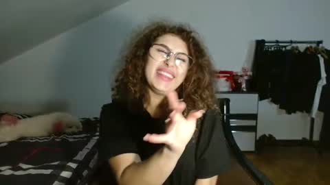 Stephanieblisss online show from January 2025 04:27:01 PM