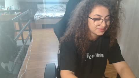 Stephanieblisss online show from November 2025 10:36:01 AM