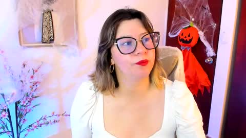 chanell online show from October 2025 01:25:02 PM