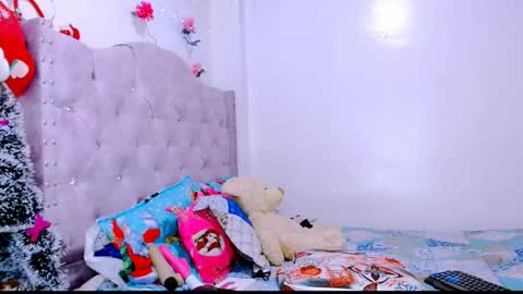 Chanelle 07 online show from December 2024 04:43:02 AM