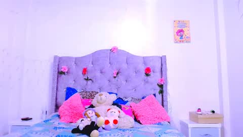 Chanelle 07 online show from February 2025 10:58:01 PM
