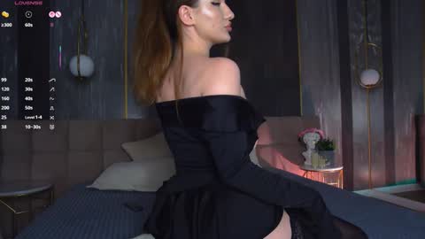 Chanel online show from September 2025 06:06:02 AM