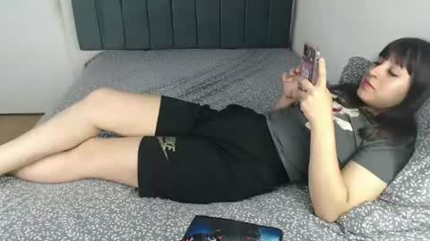 Snapshot of chanelsexyy chatting on February 2025 09:41:02 PM Viviana 3 online show from February 2025 09:41:02 PM