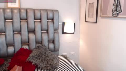 C H A N N E L online show from April 2026 10:56:02 PM