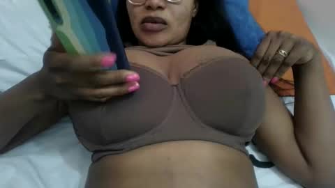 Snapshot of chantal99 chatting on January 2025 09:39:02 PM chantal99 online show from January 2025 09:39:02 PM
