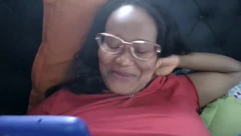 chantal99 online show from October 2025 06:50:01 PM