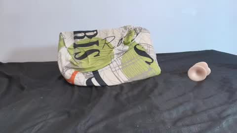 Raquel  online show from March 2025 06:12:02 PM