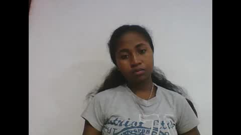 Snapshot of chantale483461 chatting on June 2026 05:33:02 PM chantale483461 online show from June 2026 05:33:02 PM