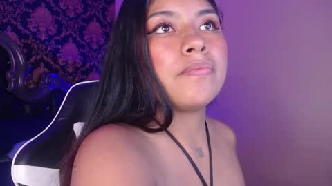  chantalpetit  online show from April 2026 05:48:02 PM