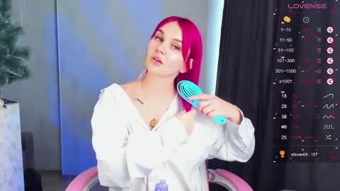 Suzanna Snow online show from December 2024 07:26:02 AM