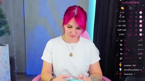 Suzanna Snow online show from December 2024 07:06:02 AM