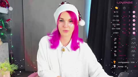 Suzanna Snow online show from December 2024 07:14:01 AM