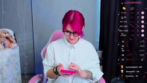 Suzanna Snow online show from January 2025 07:21:01 AM