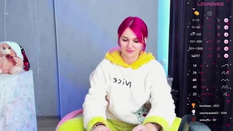 Suzanna Snow online show from January 2025 07:06:02 AM