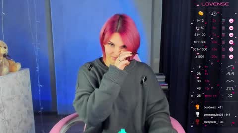 Suzanna Snow online show from February 2025 08:02:02 AM