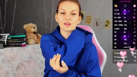 Suzanna Snow online show from March 2025 07:32:02 AM