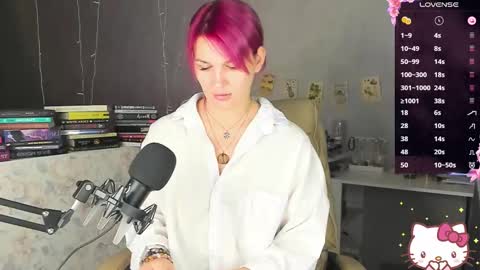 Suzanna Snow online show from September 2025 04:11:02 AM