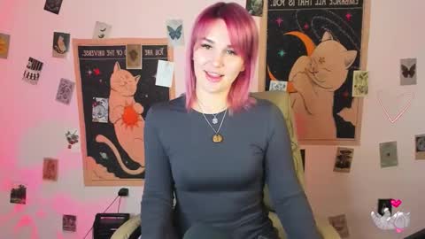 Suzanna Snow online show from October 2025 04:14:01 AM