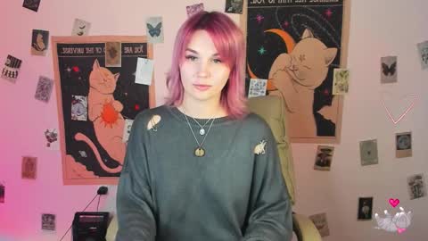 Suzanna Snow online show from October 2025 04:57:02 AM