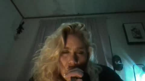 Snapshot of chaosangel33 chatting on December 2024 12:16:01 PM Ms. Behaving online show from December 2024 12:16:01 PM