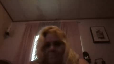 Snapshot of chaosangel33 chatting on January 2025 03:39:02 PM Ms. Behaving online show from January 2025 03:39:02 PM