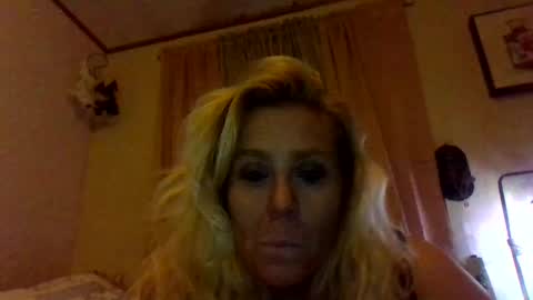 Snapshot of chaosangel33 chatting on March 2025 12:52:01 PM Ms. Behaving online show from March 2025 12:52:01 PM