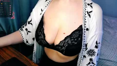 Snapshot of chaosvictoria chatting on May 2026 11:39:01 PM ChaosVictoria online show from May 2026 11:39:01 PM