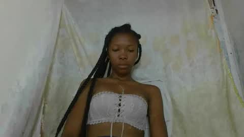 chariola0101 online show from January 2025 08:14:01 AM