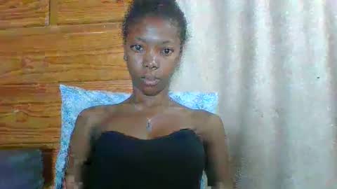 chariola0101 online show from February 2025 01:02:02 AM