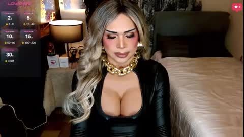 charismatic_apple online show from March 2026 07:02:02 PM