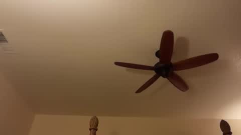 charles4002 online show from February 2026 02:37:01 AM