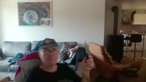 Snapshot of charles6064 chatting on November 2025 11:11:01 AM charles6064 online show from November 2025 11:11:01 AM