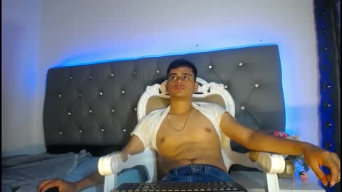 Charlie online show from November 2025 04:23:02 AM